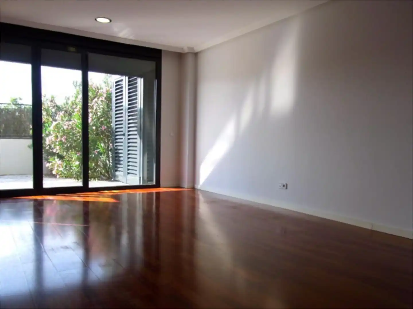 Flat for rent in Calle de Aguarón, 54, Valdemarín Flat for rent in Calle de Aguarón, 54, Valdemarín