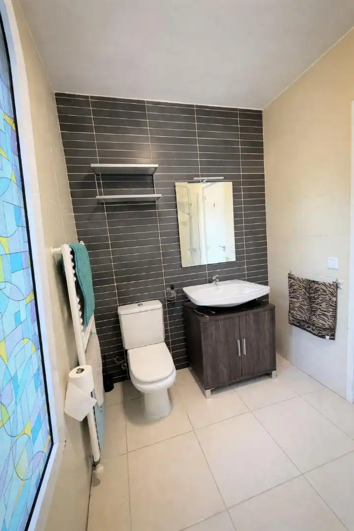 Baño de Casa o chalet en venta en La Nucia con Aire acondicionado, Calefacción y Jardín privado