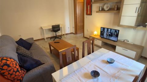 Foto 2 de Piso en venta en Calle Aceituno, 6, San Julián, Sevilla Capital