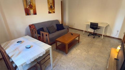 Foto 3 de Piso en venta en Calle Aceituno, 6, San Julián, Sevilla Capital