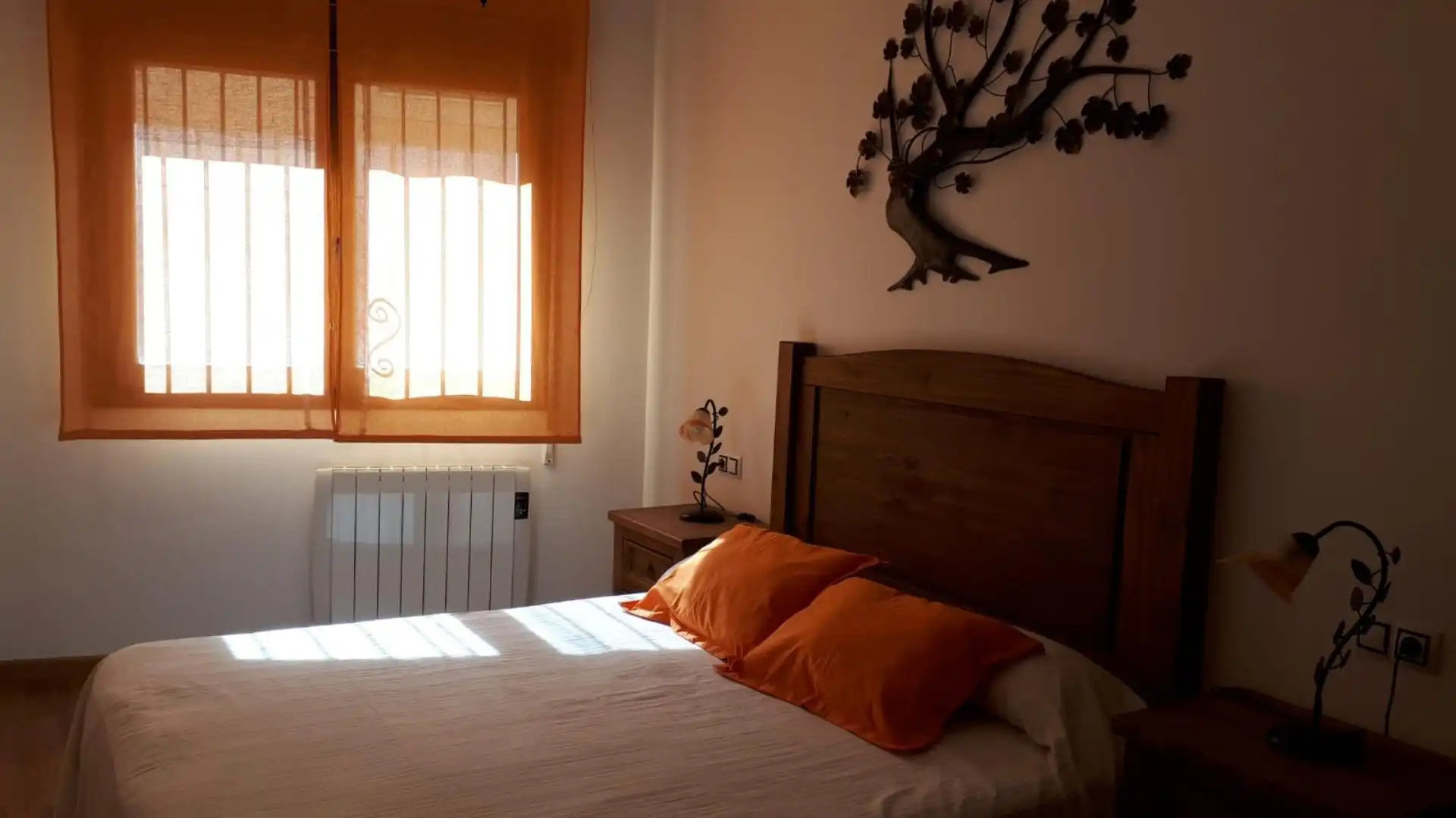 Dormitori de Pis en venda en Orihuela del Tremedal amb Terrassa