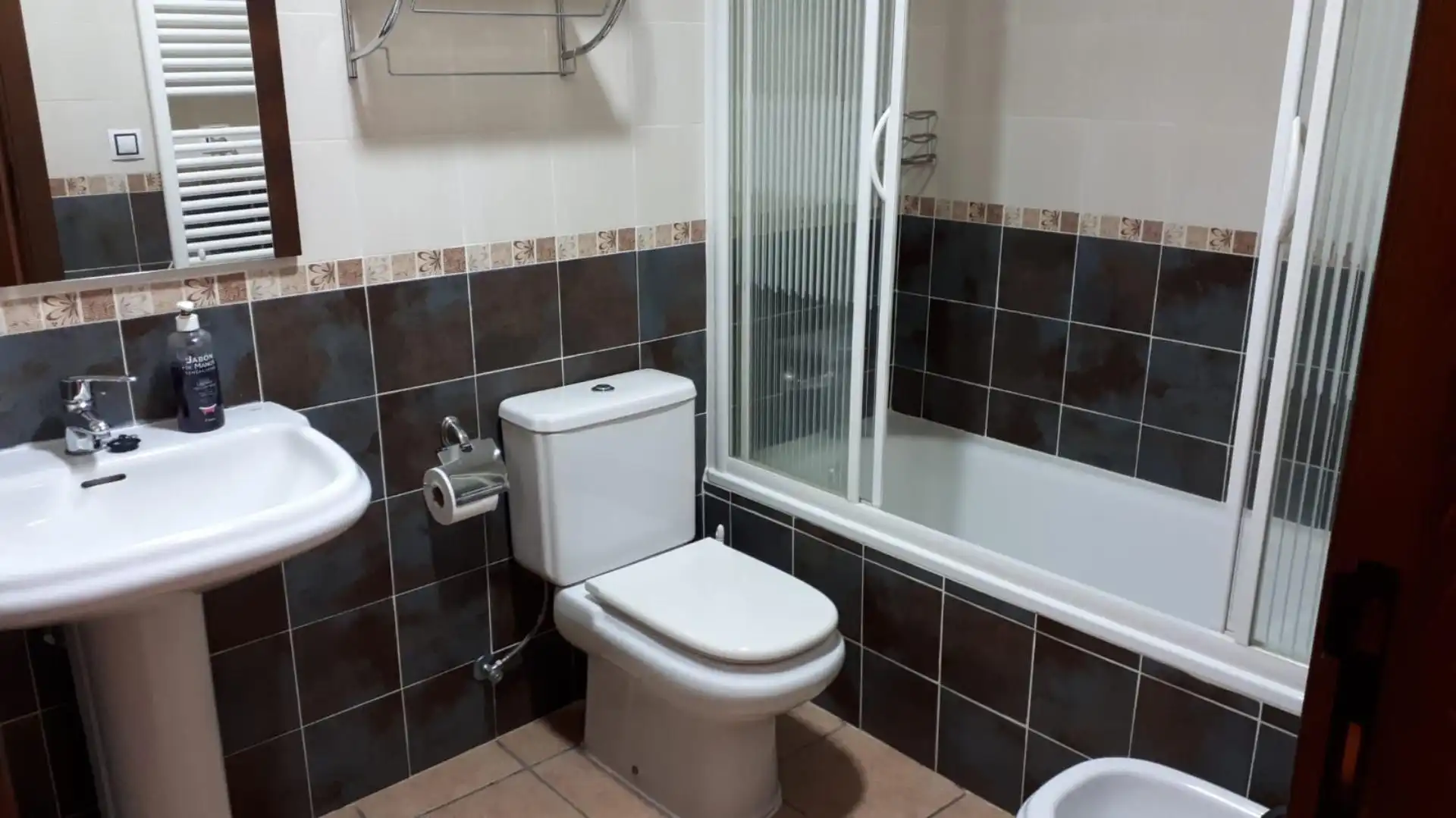 Bany de Pis en venda en Orihuela del Tremedal amb Terrassa