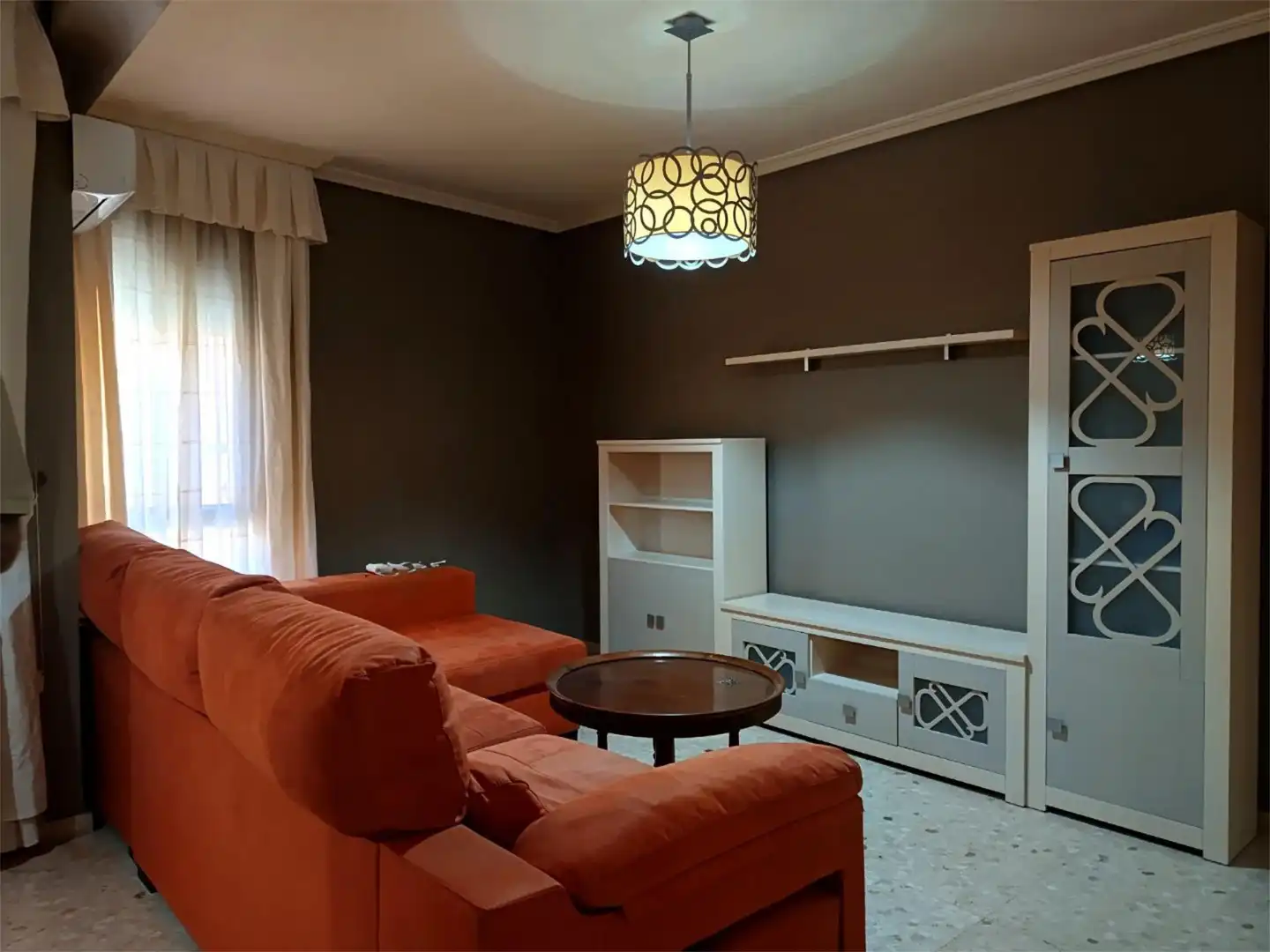 Living room of Flat for sale in Sevilla  with Air Conditioner, Terrace and Furnished