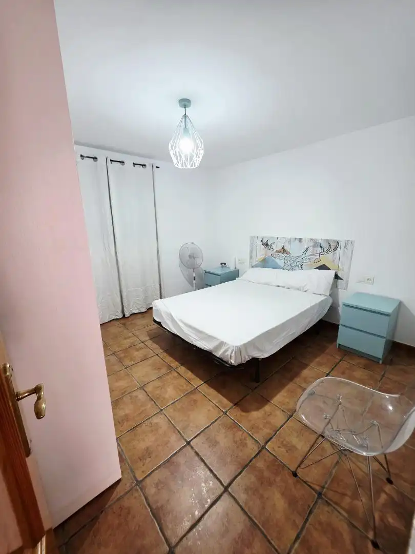 Casa o xalet en venda a Terreno UR-14 Rosilla Cerrocampoy, 111, Los Pacos Dormitori de Casa o xalet en venda en Fuengirola amb Aire condicionat, Calefacció i Terrassa