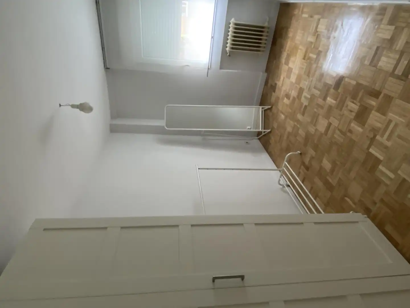 Flat for rent in Calle del Balandro, 3, Alameda de Osuna Bedroom of Flat for rent in Madrid with Air Conditioner, Heating and Private garden