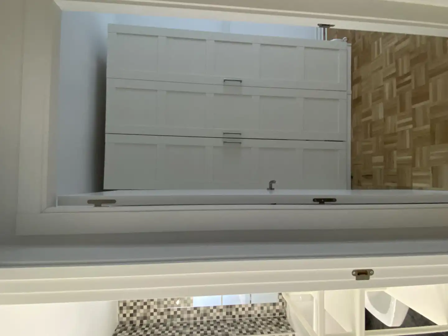 Flat for rent in Calle del Balandro, 3, Alameda de Osuna Exterior view of Flat for rent in Madrid with Air Conditioner, Heating and Private garden