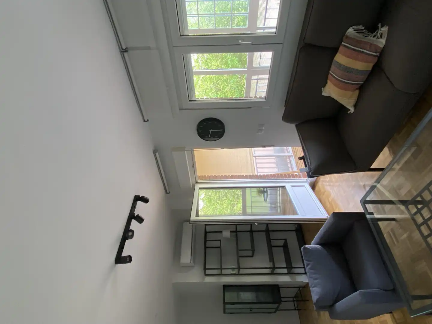 Flat for rent in Calle del Balandro, 3, Alameda de Osuna Living room of Flat for rent in Madrid with Air Conditioner, Heating and Private garden