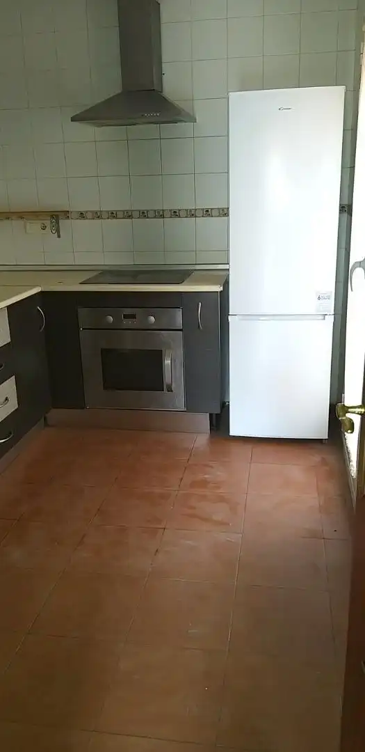 Kitchen of Detached homes for rent in La Línea de la Concepción
