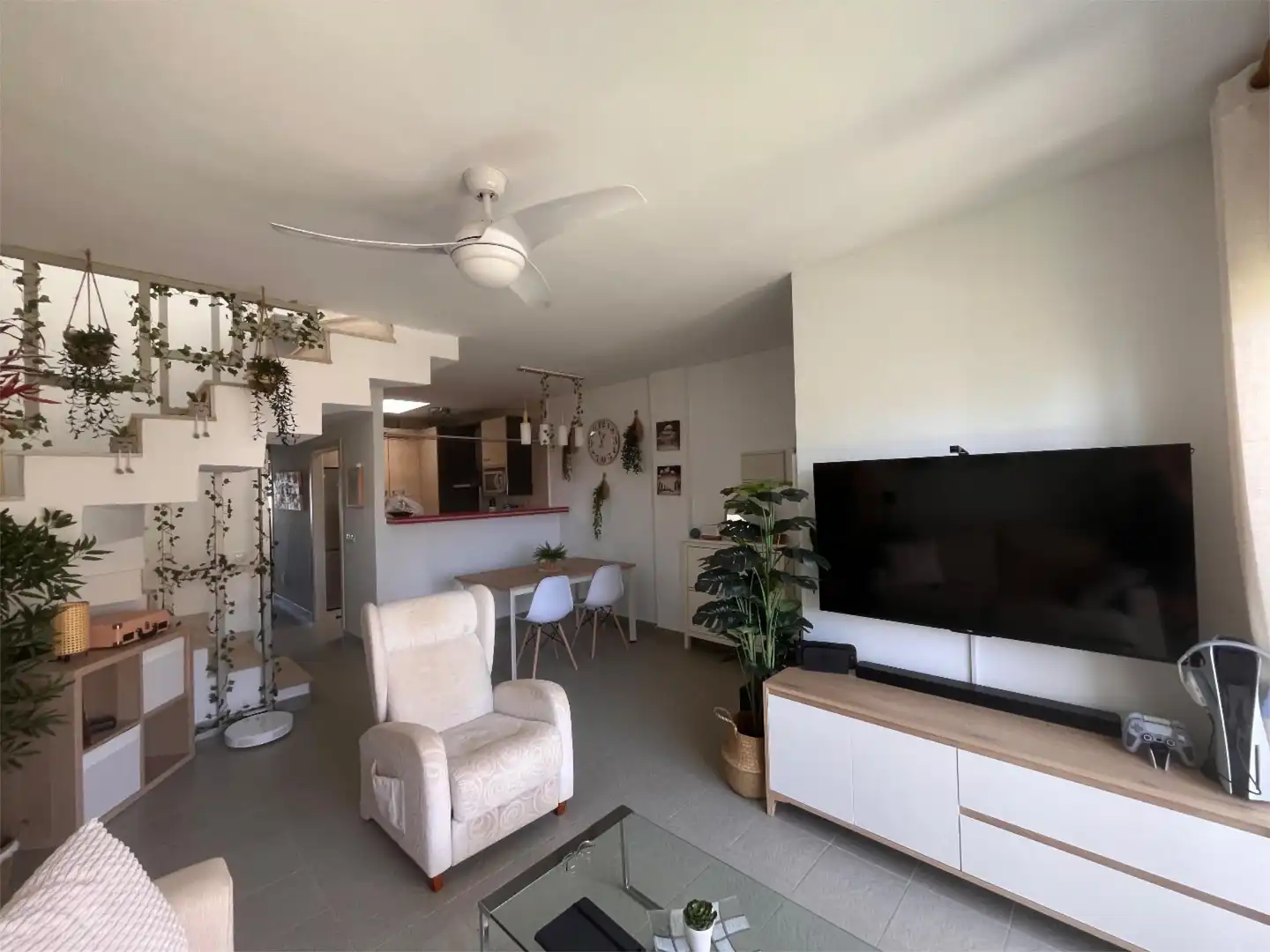Sala de estar de Piso en venta en Cuevas del Almanzora con Terraza, Piscina y Balcón
