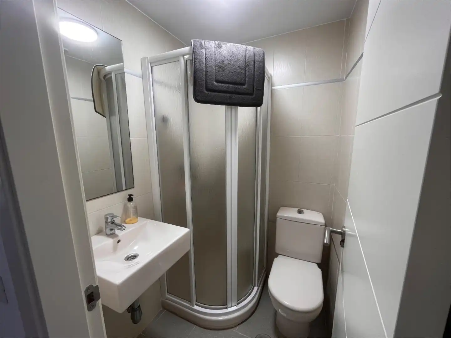 Piso en venta en Travesía el Secano, 42, Palomares Baño de Piso en venta en Cuevas del Almanzora con Terraza, Piscina y Balcón