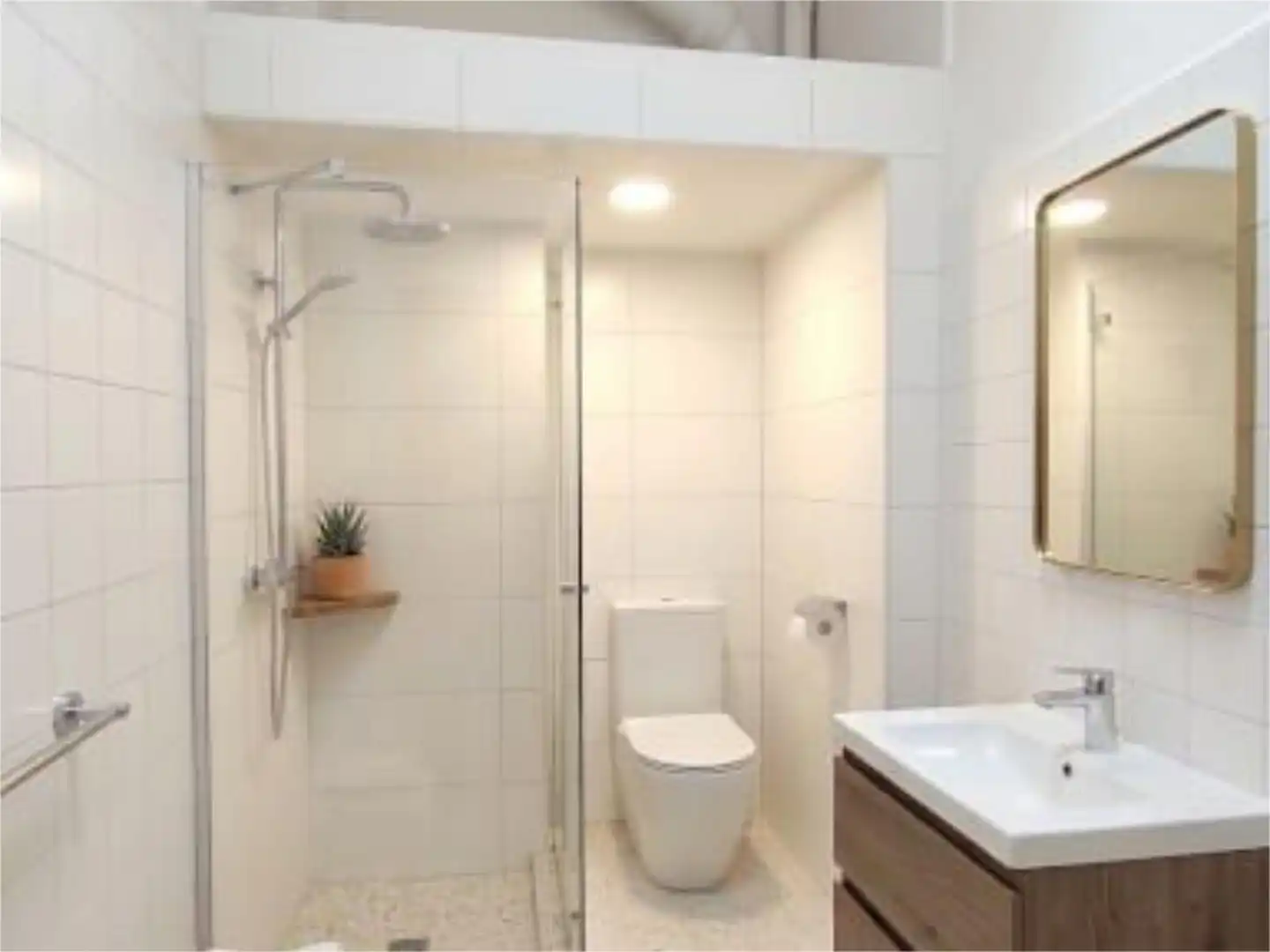 Flat for sale in Calle Juan Calpena, 32, Prosperidad Bathroom of Flat for sale in Aspe with Terrace and Storage room
