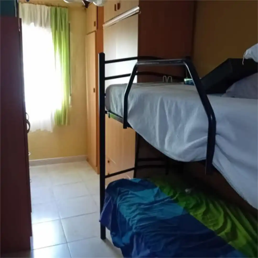 Piso en venta en San Antonio Habitación de Piso en venta en Huelva