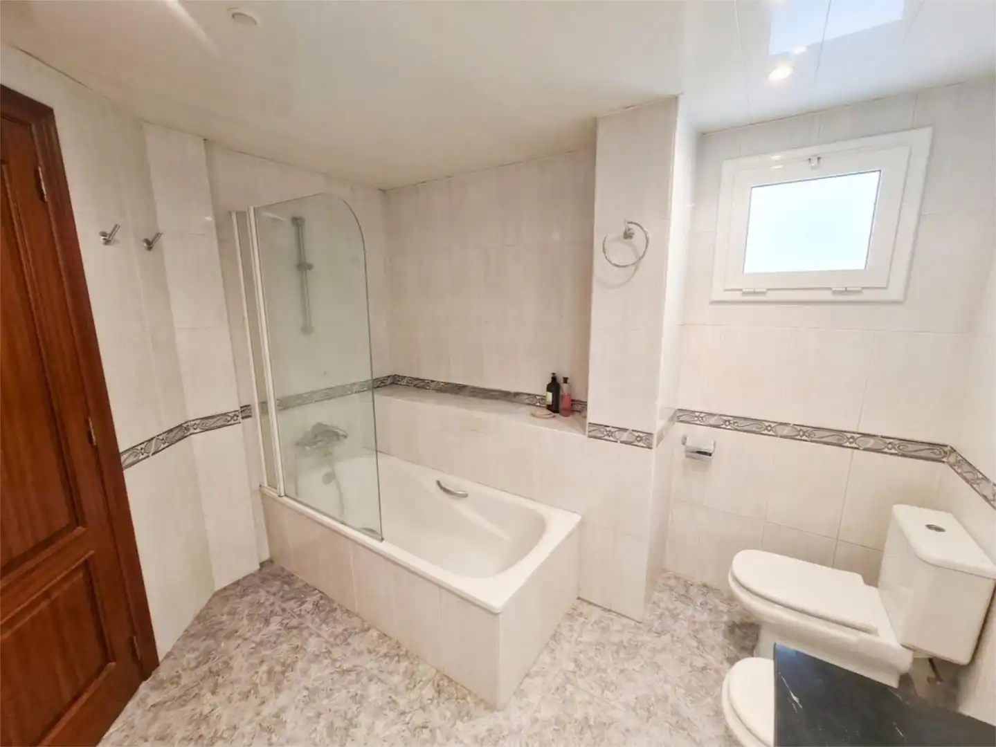 Wohnung zum Verkauf in Centre Badezimmer von Wohnung zum Verkauf in Rubí mit Klimaanlage, Terrasse und Balkon