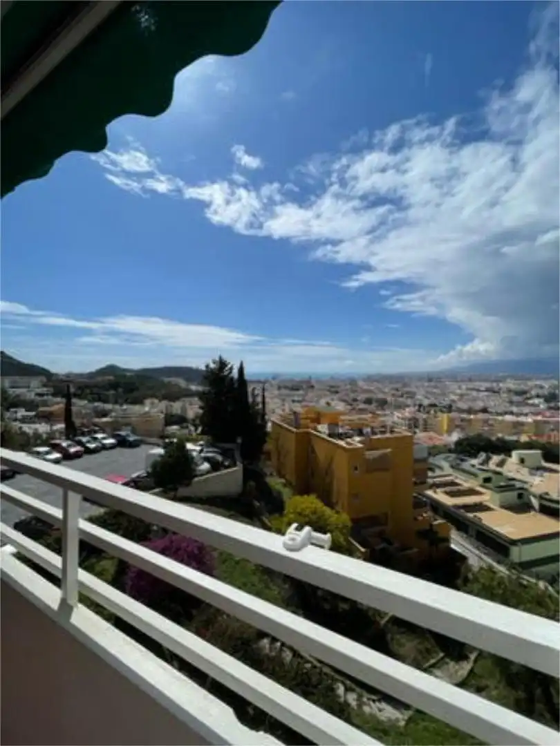 Vista exterior de Àtic en venda en Málaga Capital amb Jardí privat, Terrassa i Piscina