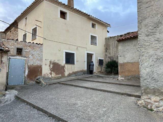 Casa-chalet en Alquiler en Cosa