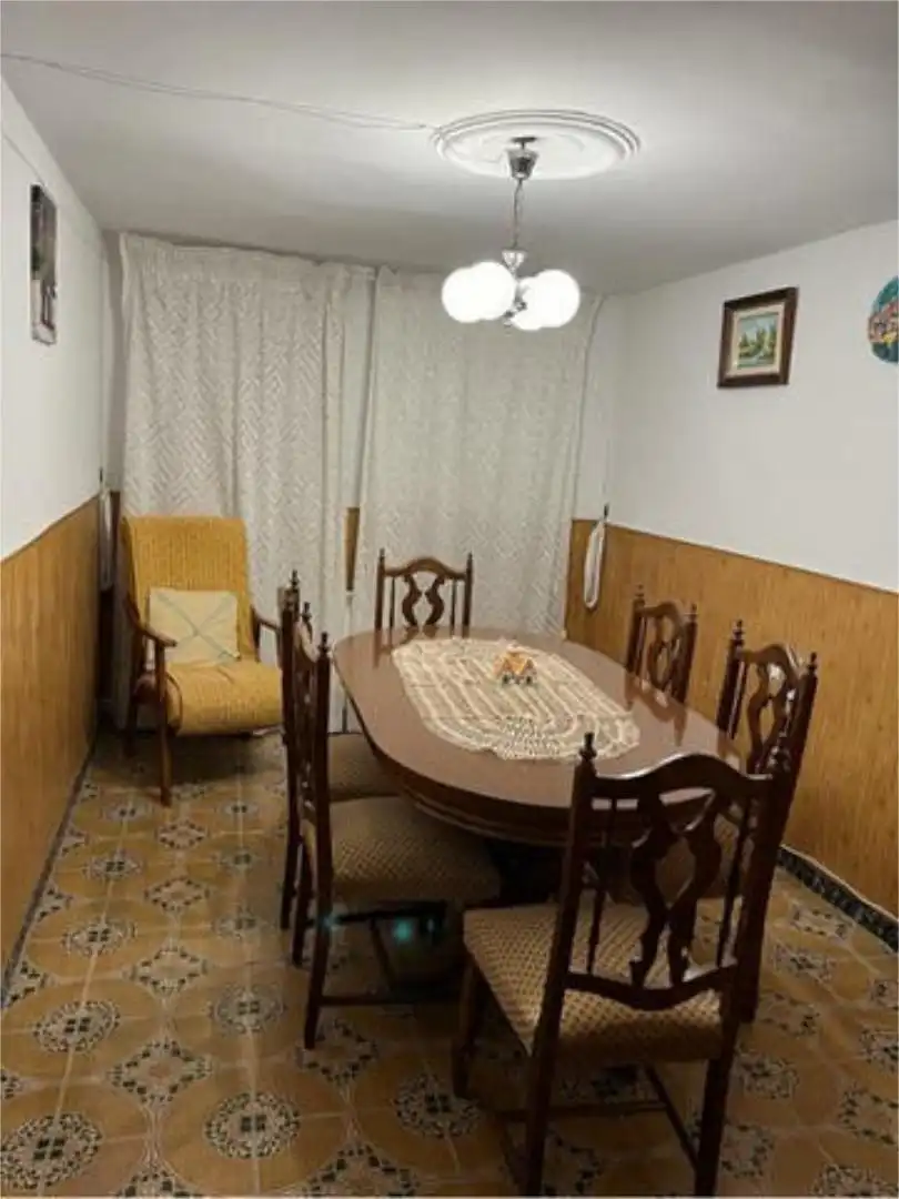 Menjador de Casa o xalet de lloguer en Cosa amb Calefacció, Terrassa i Traster