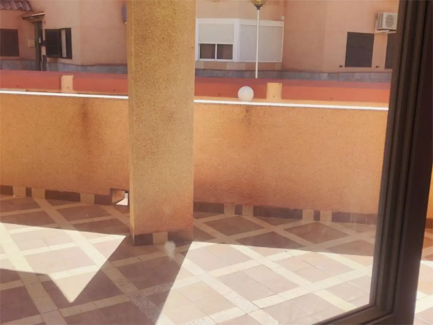 Terraza de Piso en venta en La Manga del Mar Menor con Aire acondicionado, Terraza y Piscina
