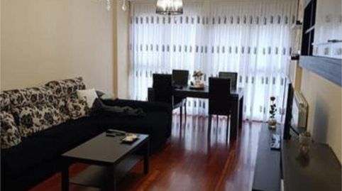 Foto 3 de Piso de alquiler en Medina de Pomar, Burgos