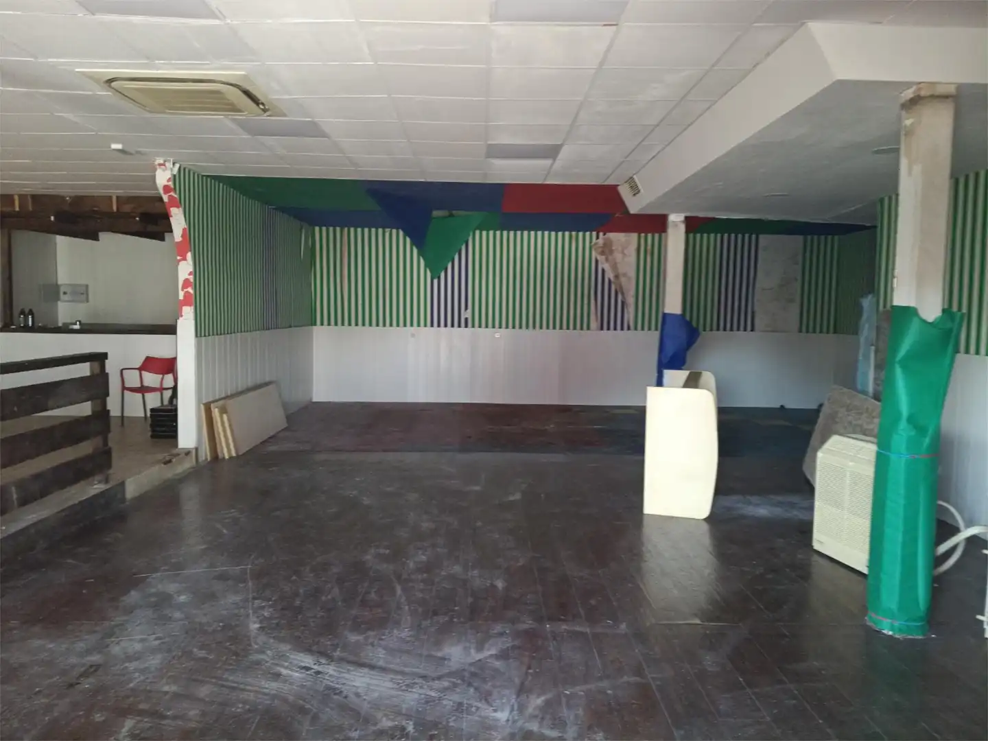 Local de alquiler en Novés