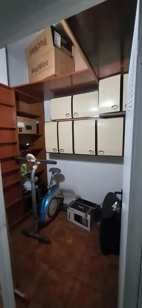 Pis en venda a Calle de Orán, 39, Perchera Cuina de Pis en venda en Gijón amb Calefacció, Parquet i Traster