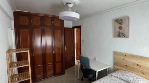 Foto 4 de Piso de alquiler en Avenida Santa Cecilia, 3, Triana Oeste, Sevilla Capital