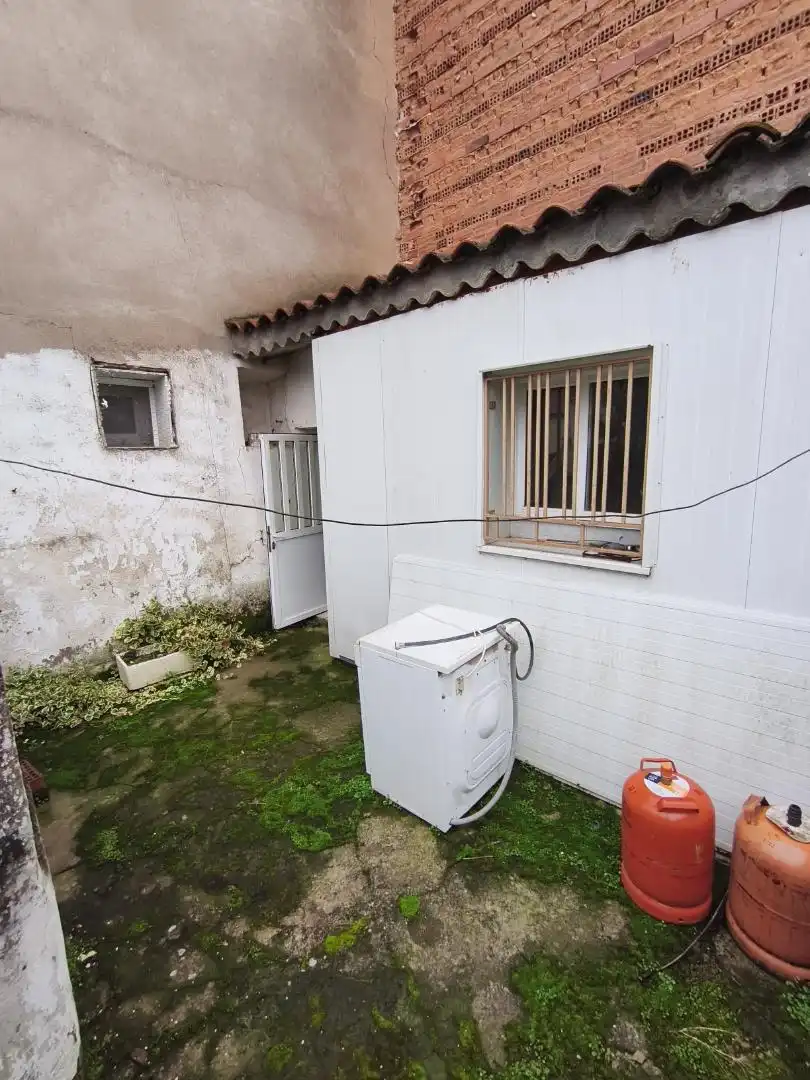 Detached homes for sale in Calle las Viudas, 9, Yunquera de Henares Detached homes for sale in Yunquera de Henares with Heating, Storage room and Furnished
