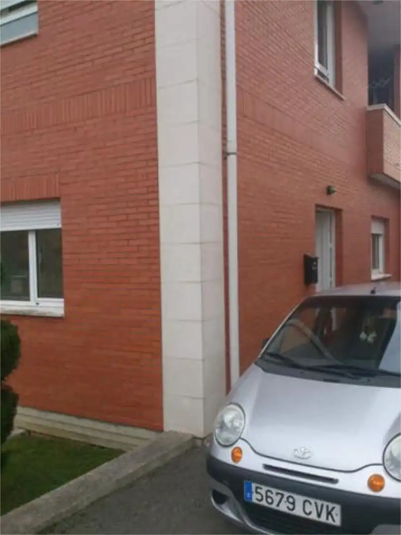 Parking de Local de alquiler en Piélagos