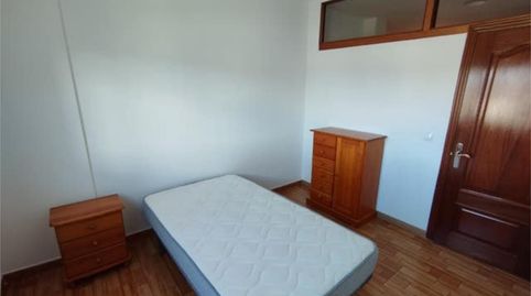 Foto 5 de Piso de alquiler en Cacabelos, León