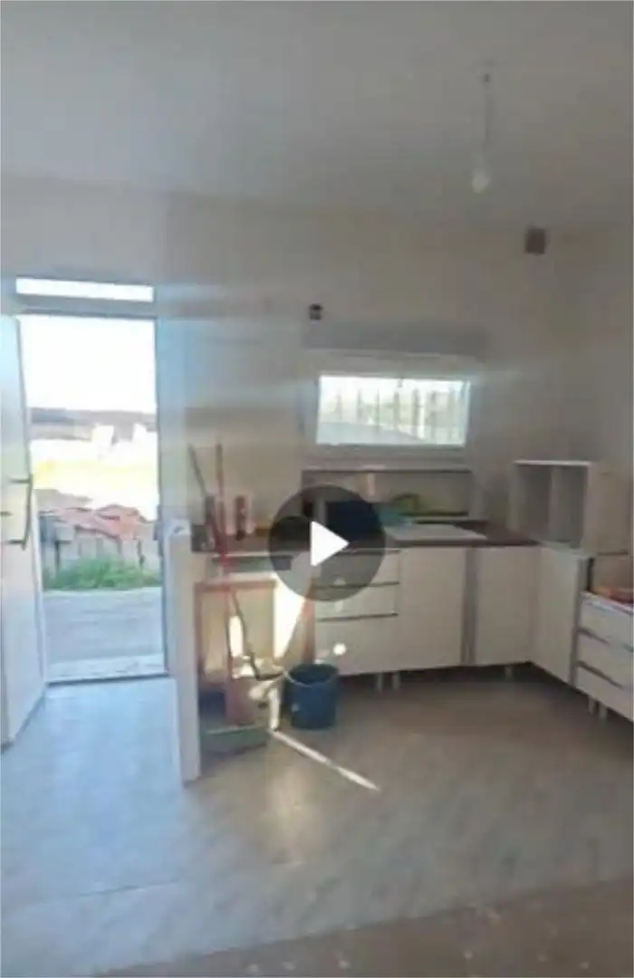 Casa o xalet en venda a Cuatro Vientos Cuina de Casa o xalet en venda en Ponferrada