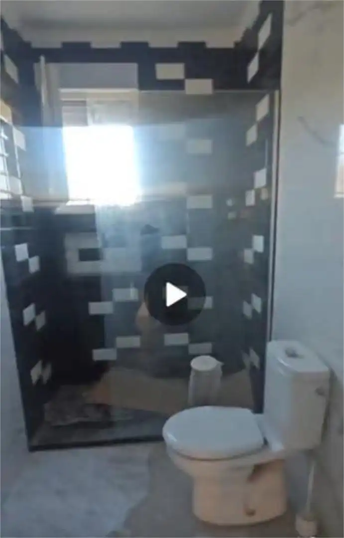 Casa o xalet en venda a Cuatro Vientos Bany de Casa o xalet en venda en Ponferrada