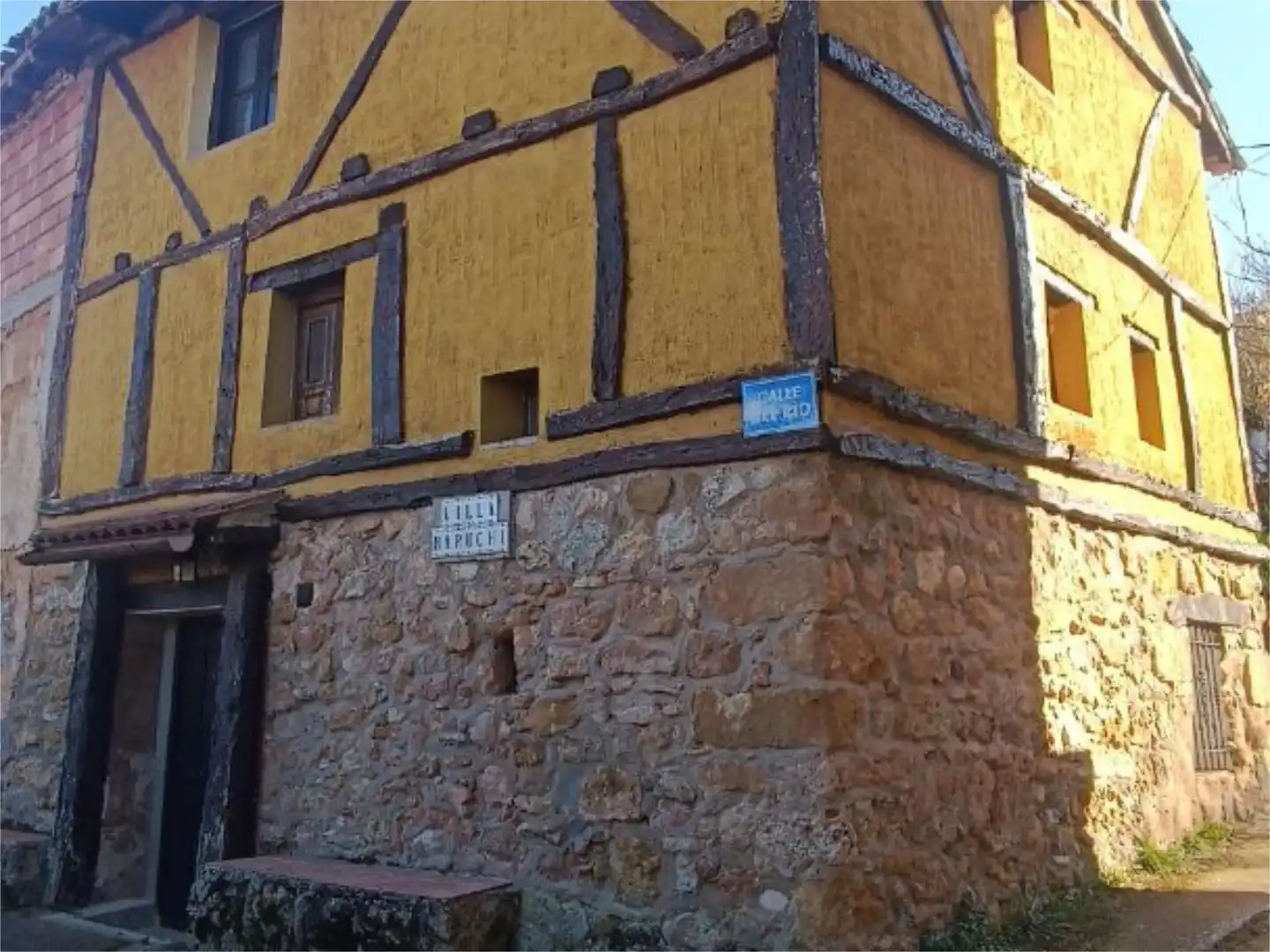 Casa o chalet en venta en Calle Barruso, 2, Oña Casa o chalet en venta en Calle Barruso, 2, Oña