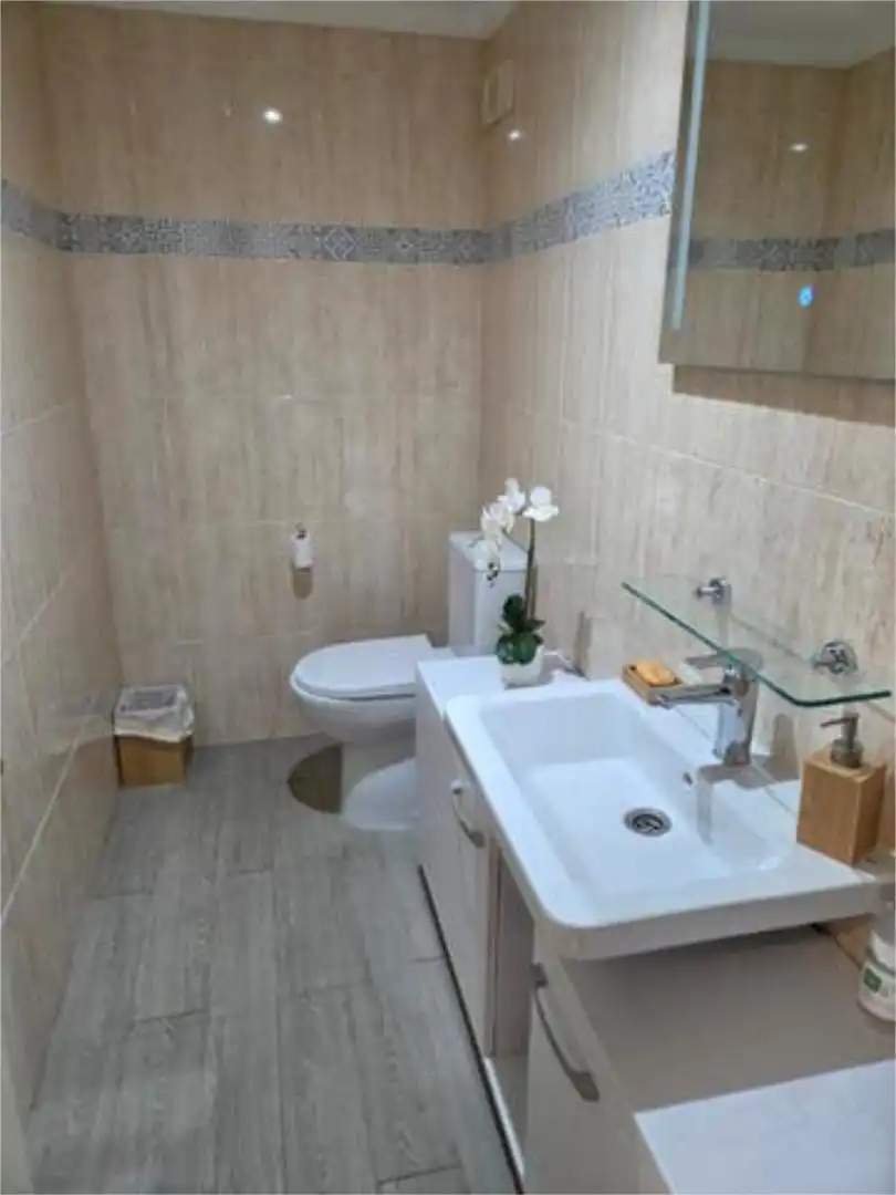 Oficina de alquiler en Maspalomas - Meloneras Baño de Oficina de alquiler en San Bartolomé de Tirajana con Aire acondicionado