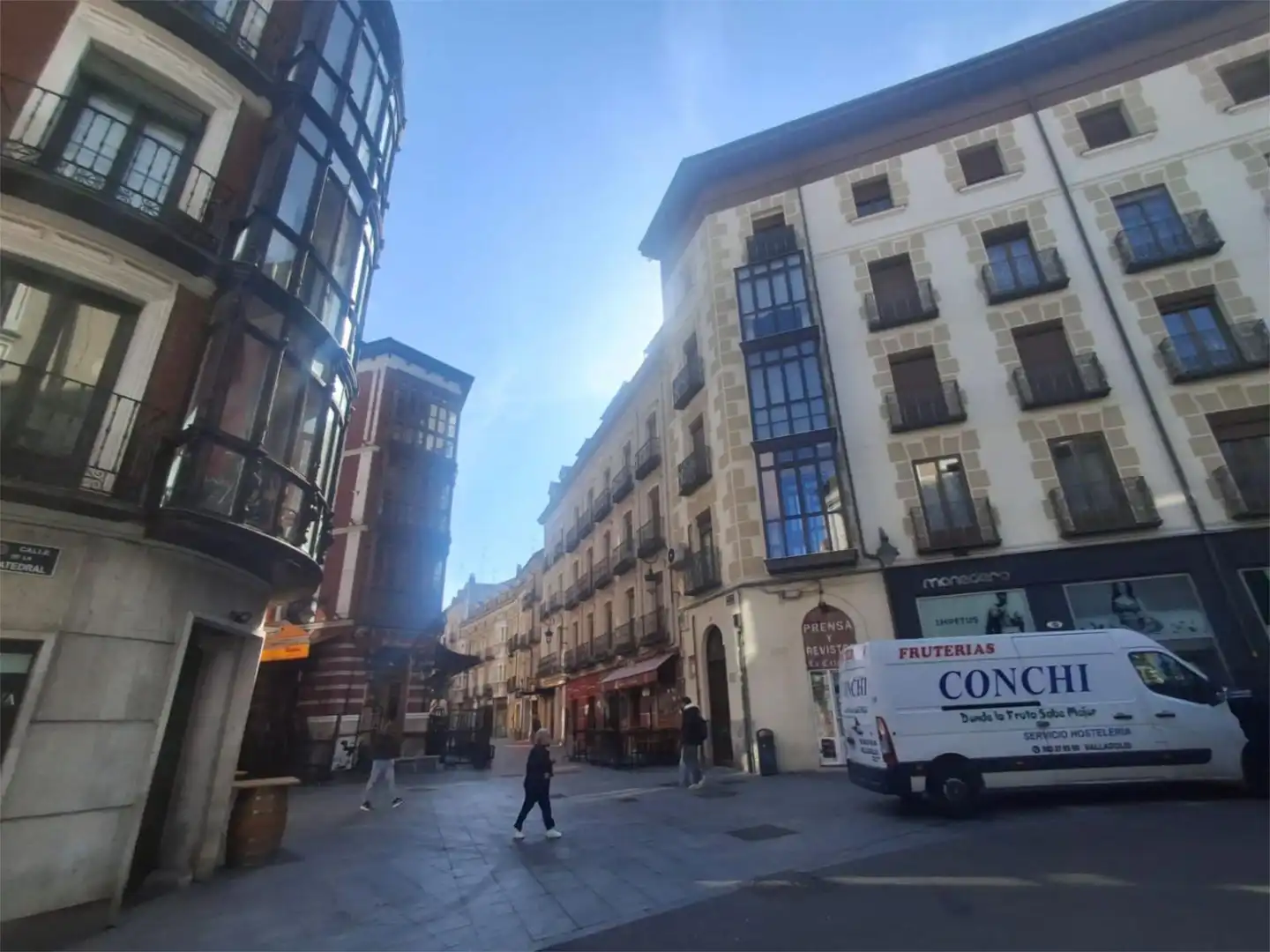 Flat for sale in Calle Núñez de Arce, 2, Centro