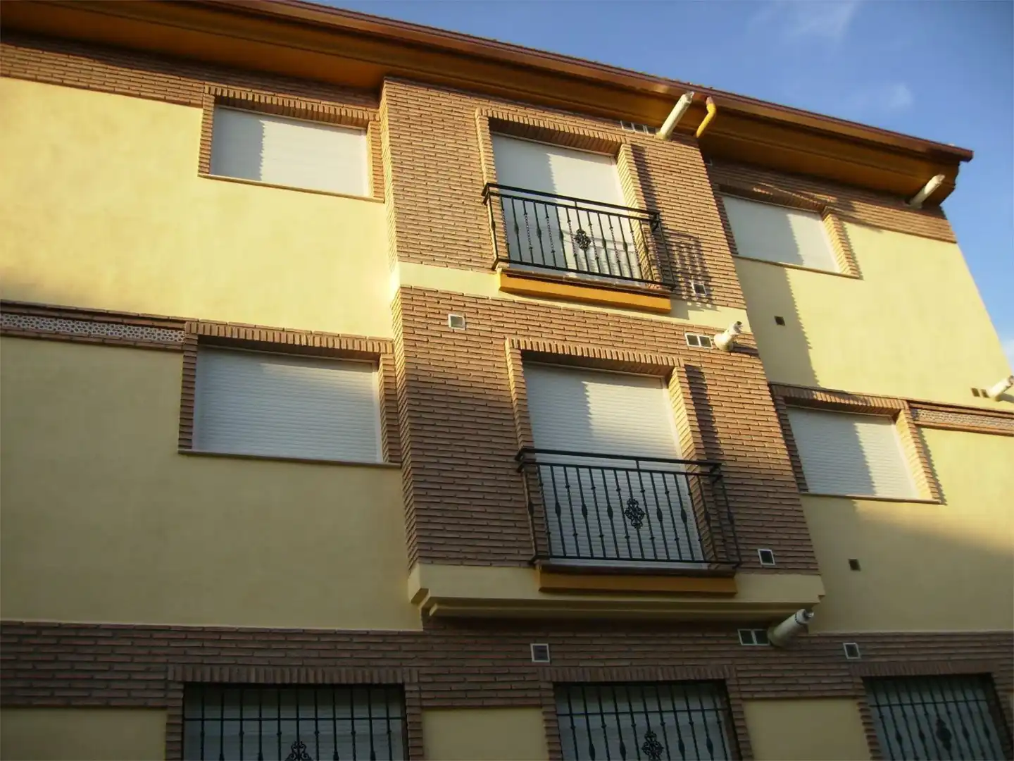 Wohnung zum Verkauf in Calle María Auxiliadora, 1, Las Flores - Huerta Außenansicht von Wohnung zum Verkauf in Las Gabias mit Balkon