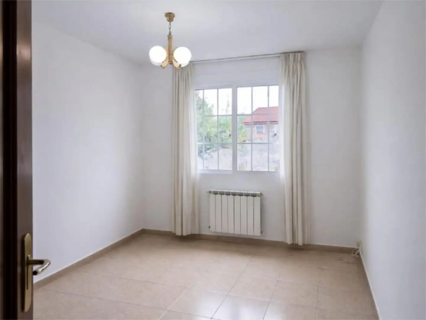 Piso en venta en Lugar Outeiro, 5, Boqueixón Habitación de Piso en venta en Boqueixón con Calefacción, Jardín privado y Terraza