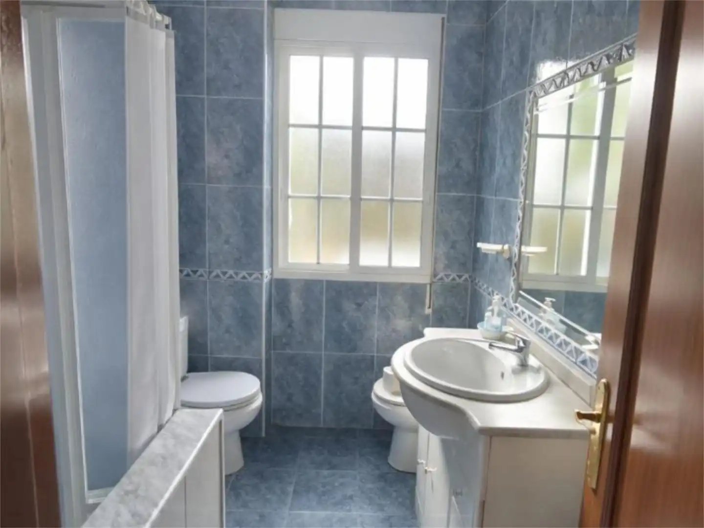 Piso en venta en Lugar Outeiro, 5, Boqueixón Baño de Piso en venta en Boqueixón con Calefacción, Jardín privado y Terraza