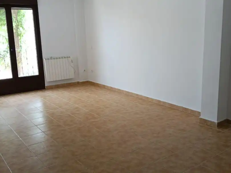 Habitación de Piso de alquiler en Cabezamesada con Calefacción, Terraza y Balcón
