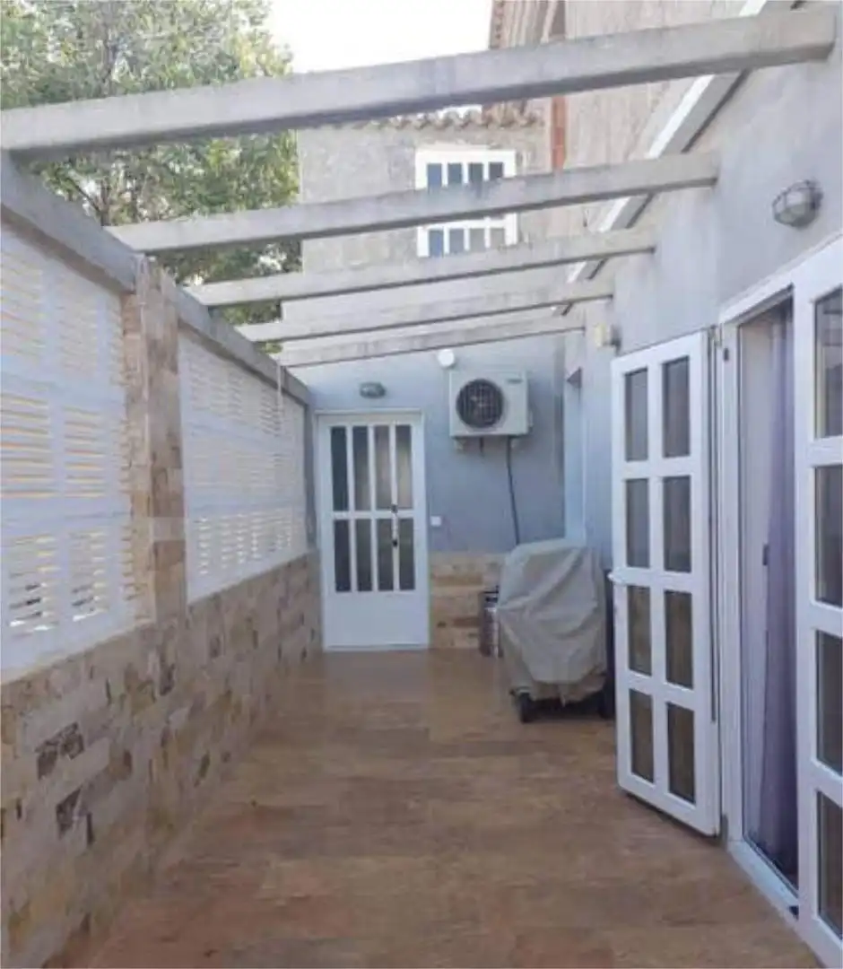 Einfamilien-Reihenhaus zur Miete in Olula del Río Terrasse von Einfamilien-Reihenhaus zur Miete in Olula del Río mit Heizung, Terrasse und Möbliert