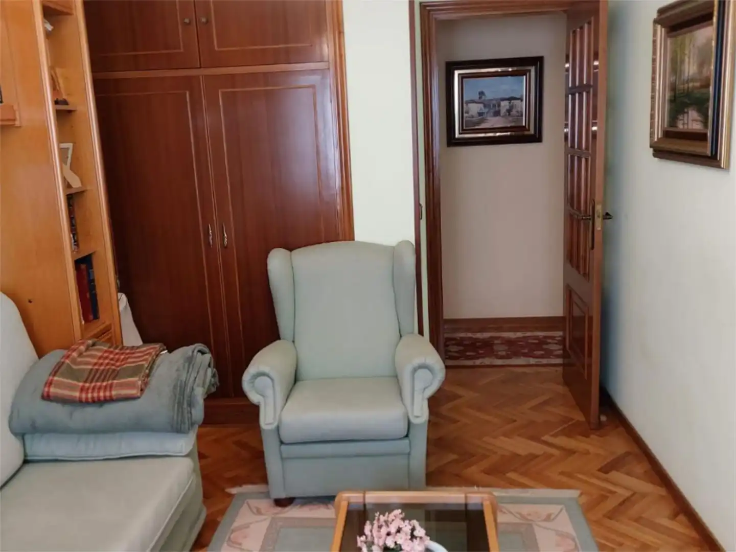 Piso en venta en Rúa Juan Flórez, 148, Falperra - Santa Lucía Sala de estar de Piso en venta en A Coruña Capital con Calefacción, Parquet y Amueblado