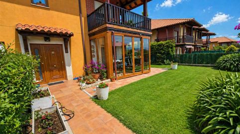 Foto 2 de Casa adosada en venta en Calle Domingo de Villanueva, 187, Ajo, Bareyo