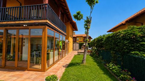 Foto 5 de Casa adosada en venta en Calle Domingo de Villanueva, 187, Ajo, Bareyo