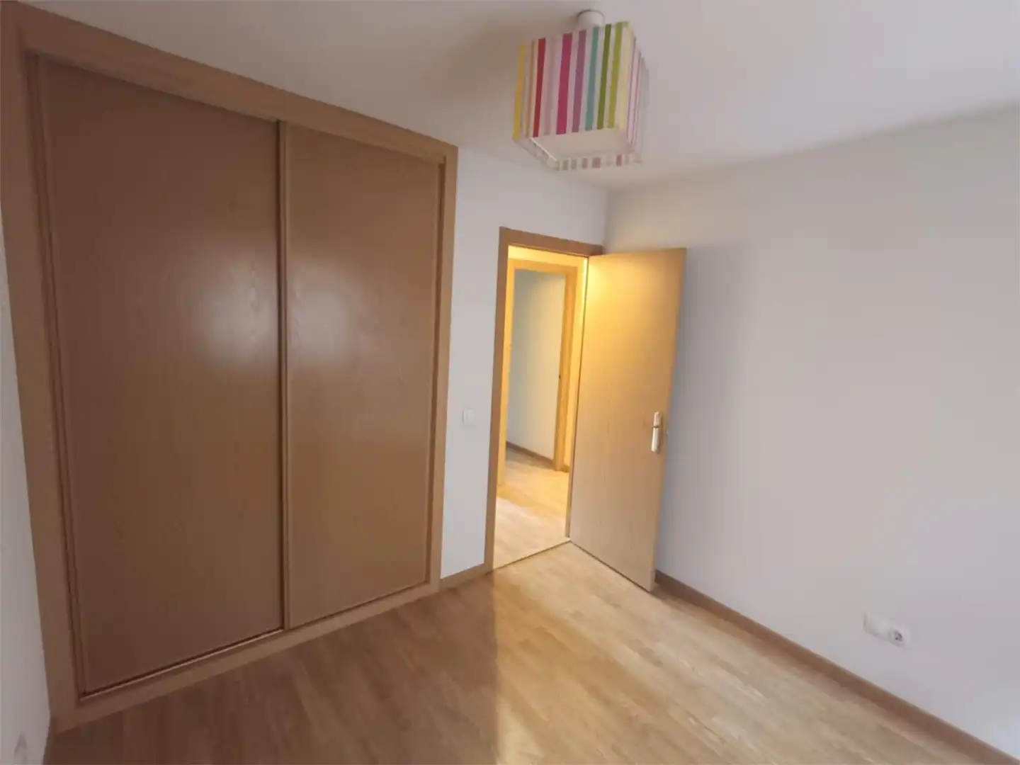 Piso en venta en Calle Los Cuadros, 45, Miramadrid Habitación de Piso en venta en Paracuellos de Jarama con Aire acondicionado y Terraza