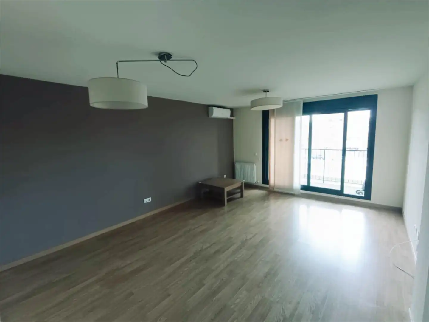 Piso en venta en Calle Los Cuadros, 45, Miramadrid Sala de estar de Piso en venta en Paracuellos de Jarama con Aire acondicionado y Terraza
