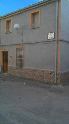 Casa-chalet en Venta en Jabalquinto