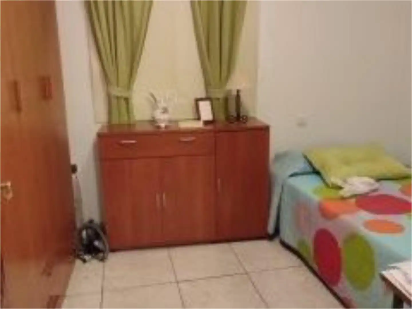 Piso en venta en Calle Compositor Maestro Rodrigo, 9, Carrizal Habitación de Piso en venta en Ingenio con Trastero y Balcón