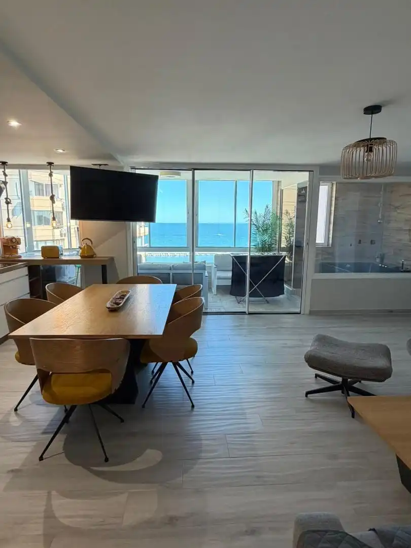 Esszimmer von Wohnung zum Verkauf in Fuengirola mit Klimaanlage, Terrasse und Schwimmbad