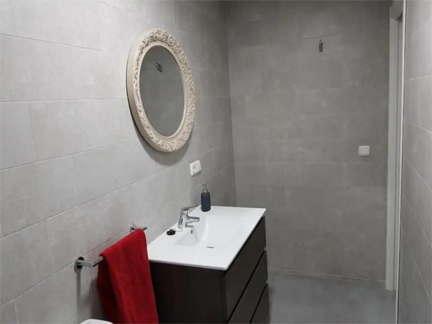 Bany de Loft de lloguer en Málaga amb Calefacció, Terrassa i Moblat