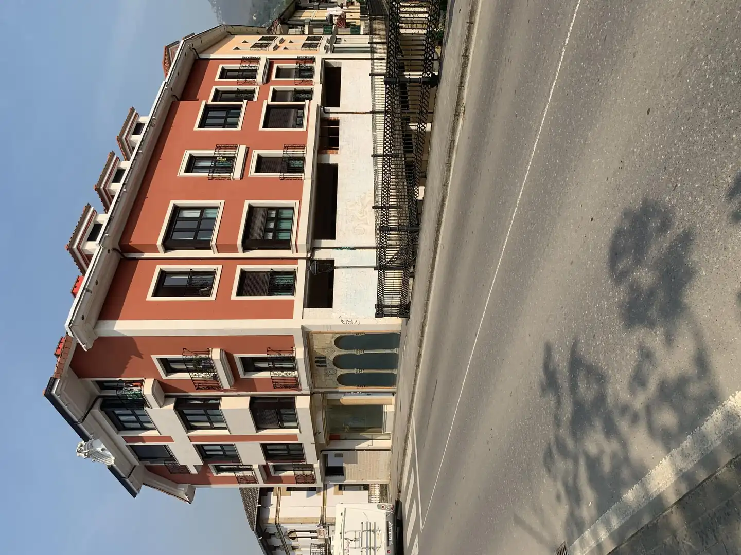 Vista exterior de Piso de alquiler en Cabrales con Calefacción, Amueblado y Videoportero