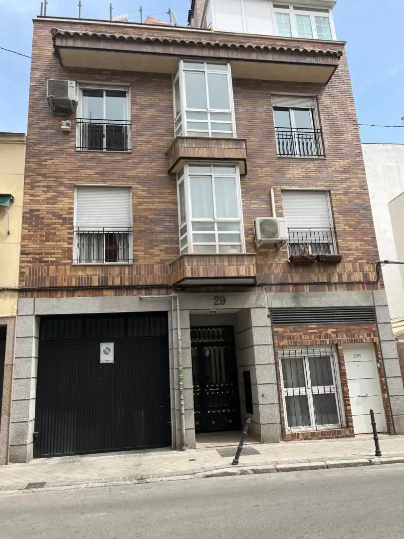 Exterior view of Garage for sale in  Madrid Capital