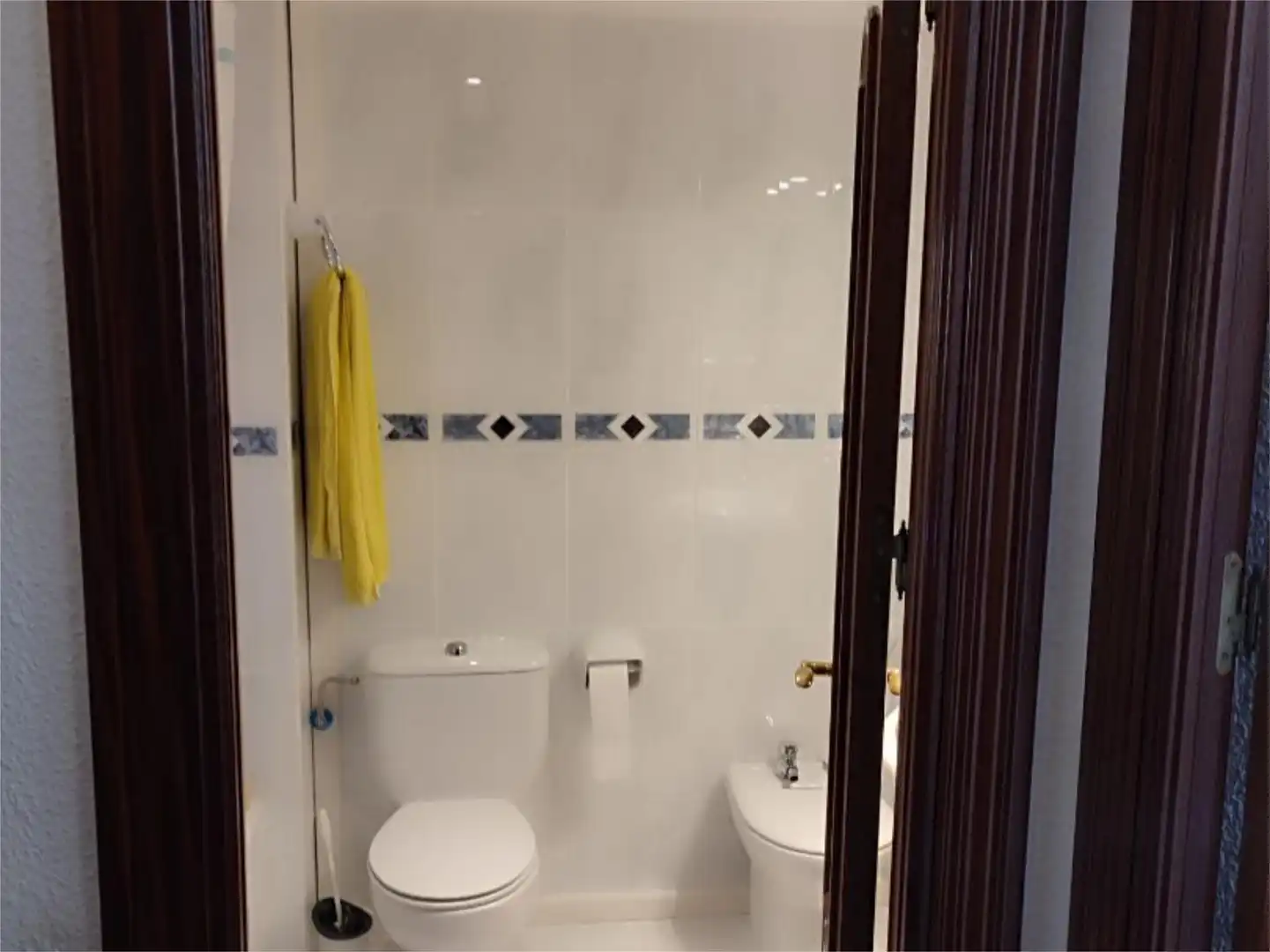 Flat for sale in Calle Santiago Amón, 31, Auditorio Bathroom of Flat for sale in Las Rozas de Madrid with Air Conditioner, Terrace and Swimming Pool